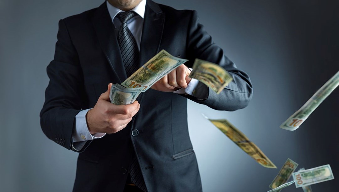 Bu insanlar günde 1 milyar dolar kazanıyor: Dünya ilk trilyonerine çok yakın