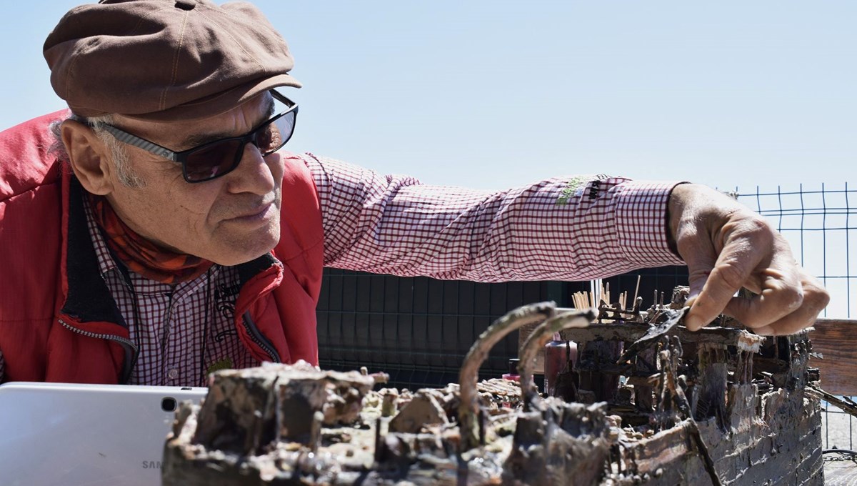 İkinci Dünya Savaşı'nda batan geminin maketini yaptı