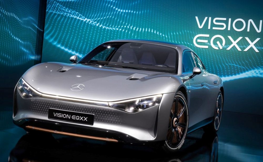 Mercedes-Benz yeni elektrikli modelini tanıttı: Tek şarjla 1000 kilometre menzil - 15