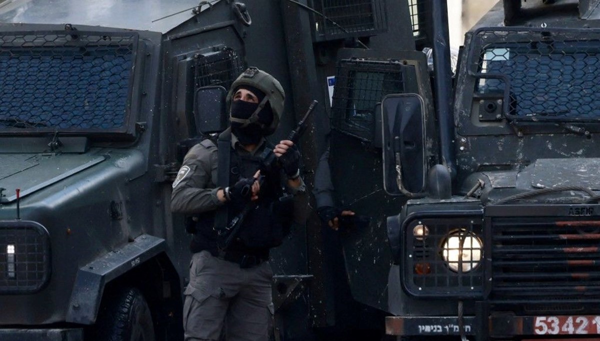 İsrail binlerce Filistinlinin yaşadığı bölgeyi tahliye etmeye zorluyor İsrail binlerce Filistinlinin yaşadığı bölgeyi tahliye etmeye zorluyor