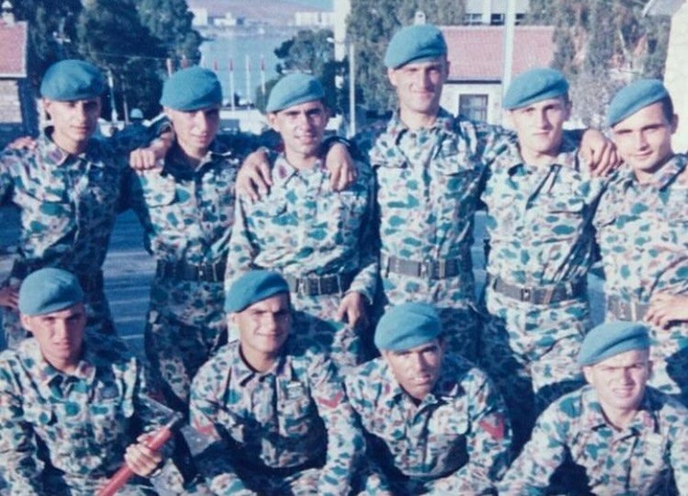 Ünlü isim geçmişe götürdü: "Oyuncu olacağını nasıl anlamadın" (Ünlülerin çocukluk ve gençlik halleri) - 106