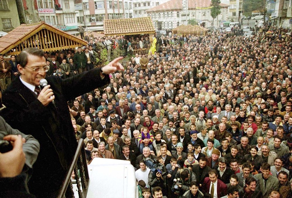 Mesut Yılmaz kimdir? (Eski başbakanlardan Mesut Yılmaz 72 yaşında hayatını kaybetti) - 11