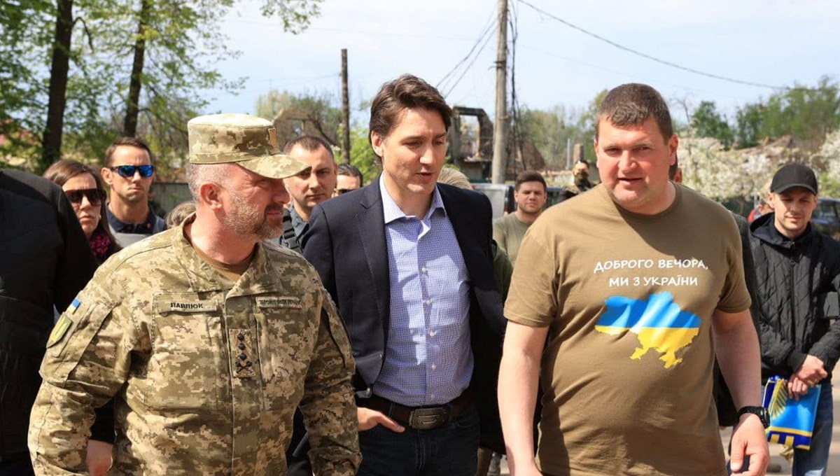 Kanada Başbakanı Trudeau, Ukrayna’nın İrpin şehrini ziyaret etti