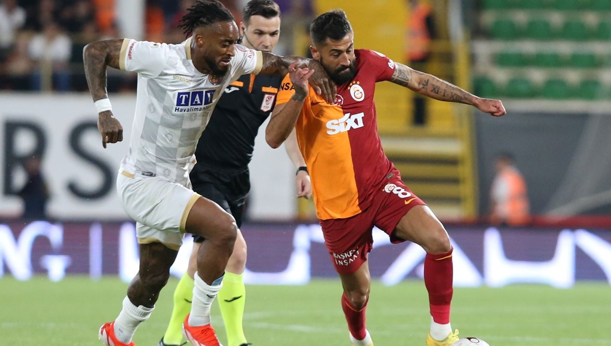 Galatasaray, Alanyaspor'a konuk oluyor (Canlı anlatım)