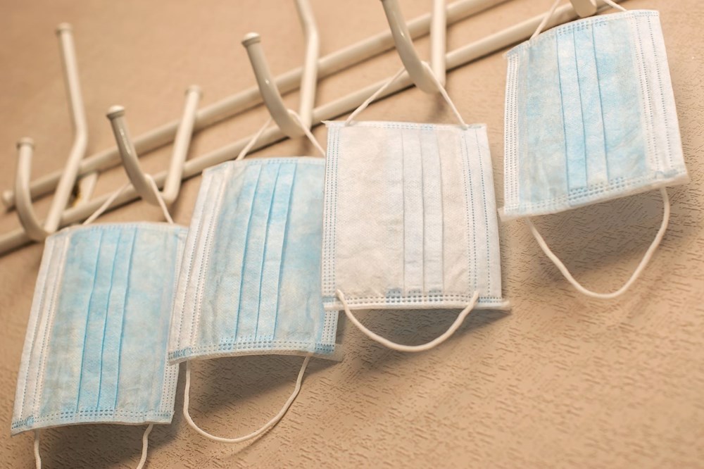 Corona virüs aşısı olan insanlar maske takmaya devam edecek - 8