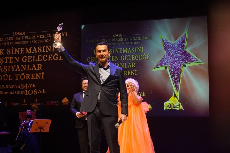 Türk Sinemasını Geçmişten Geleceğe Taşıyanlar ödülleri verildi - 3