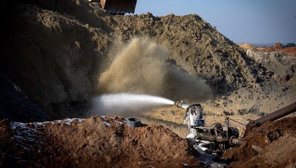 Grafit, lityum, nadir topraklar: ABD'yi çeken Ukrayna değerli madenlerinin haritası