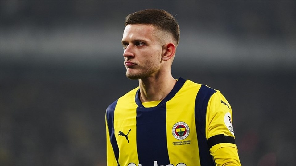 Galatasaray'da kaleci adayları 3'e düştü: Okan Buruk birini çok istiyor! - 1