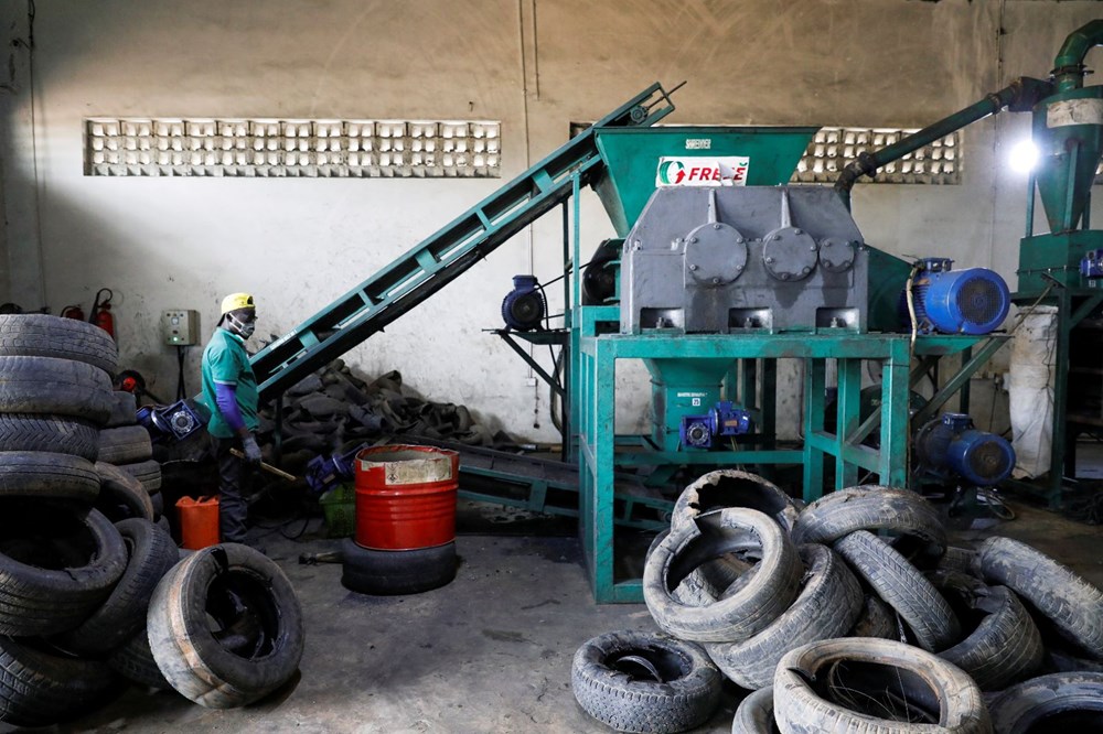 Nijerya’da ‘siyah altın’ girişimi: Kullanılmış lastikler geri dönüşüme kazandırılıyor - 7