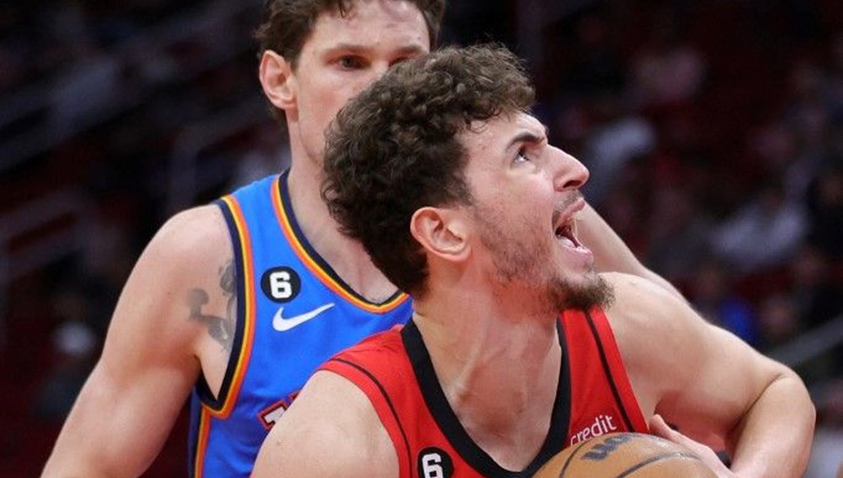 Alperen Şengün'den NBA'de bir 'double-double' daha