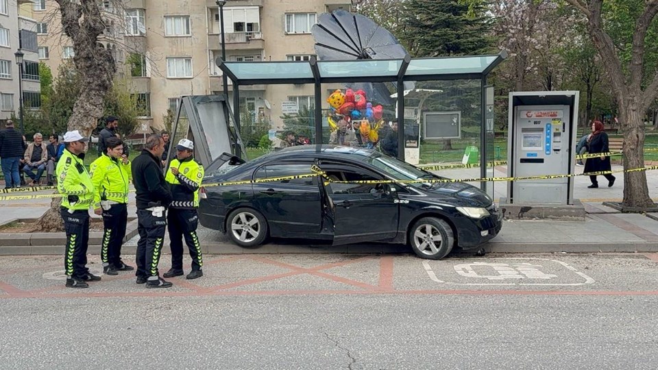 K 2JAQjahEycZQZ QuUCGw