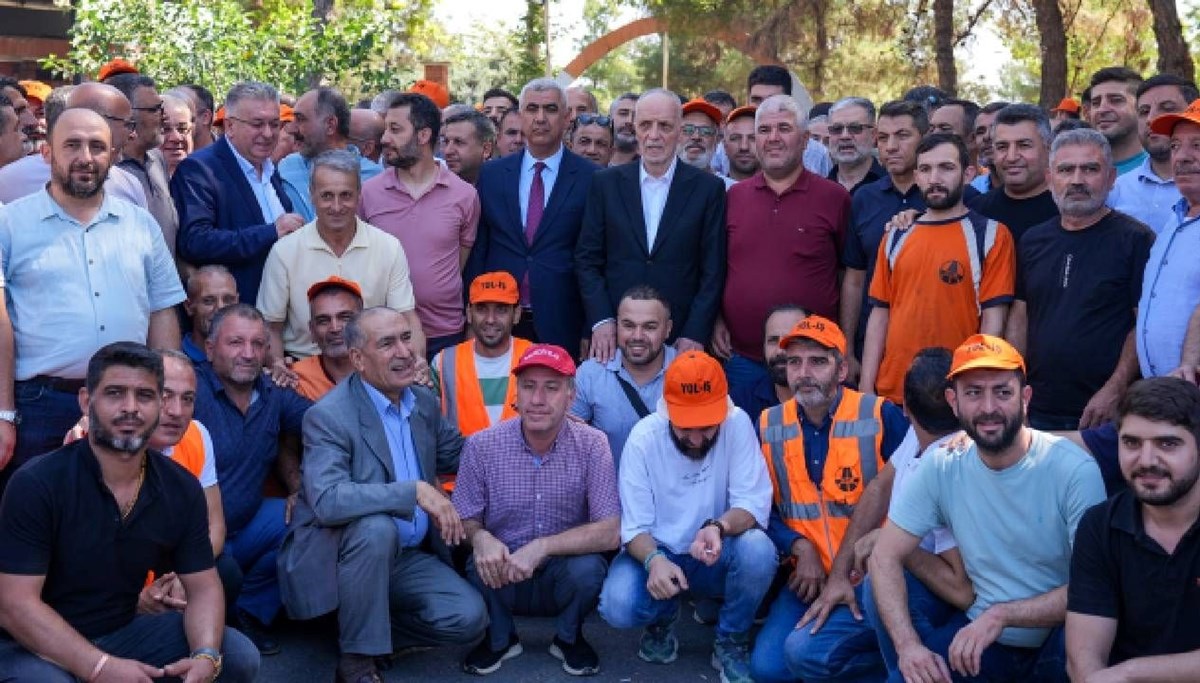 Kamu işçilerine ikinci teklif bugün Kamu işçilerine ikinci teklif bugün