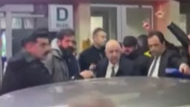 Ümit Özdağ Ankara'da gözaltına alındı