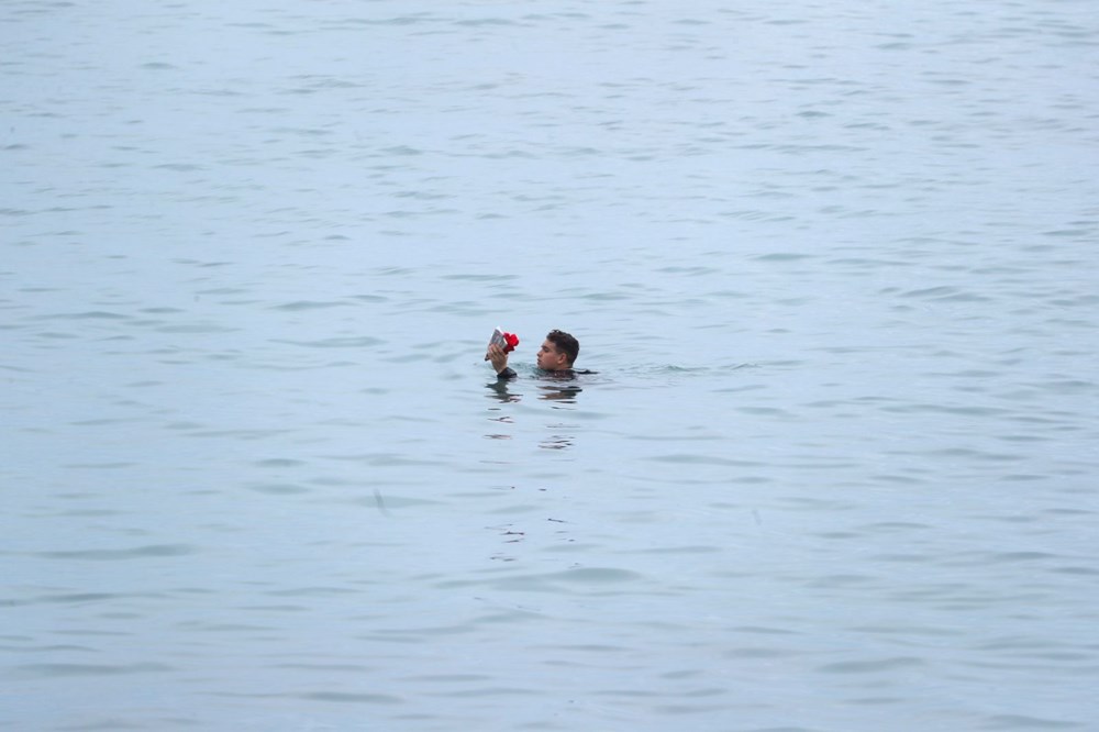 Fas'tan İspanya'ya uzanan göçmen dramı: 6 bini aşkın kişi yüzerek ya da şişme botlarla yolculuk yaptı - 5