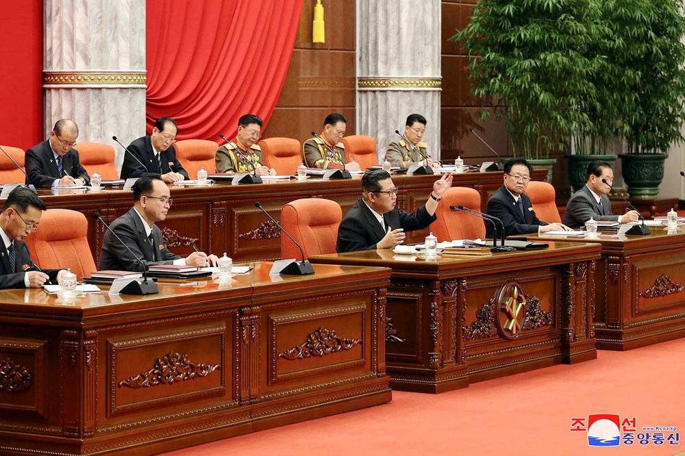 Kuzey Kore Lideri Kim Jong-un artık bir deri bir kemik: Halkım için yemiyorum - 9