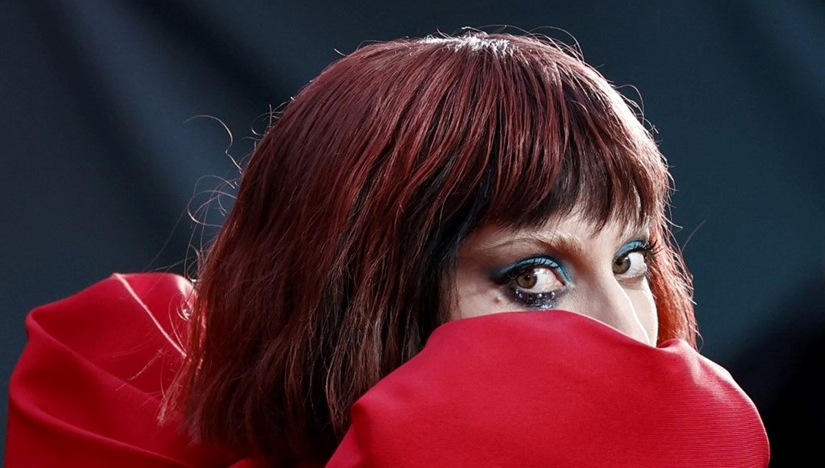 Lady Gaga'dan görkemli turne açılışı