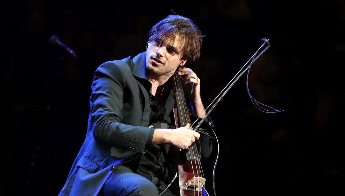 Çellist Stjepan Hauser İstanbul'da konser verecek Çellist Stjepan Hauser İstanbul'da konser verecek