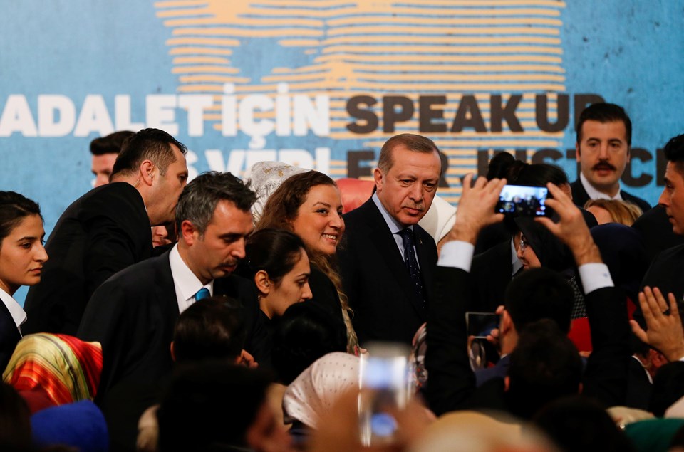 Cumhurbaşkanı Erdoğan: Daha ileri giderseniz sınır kapıları açılır - 2
