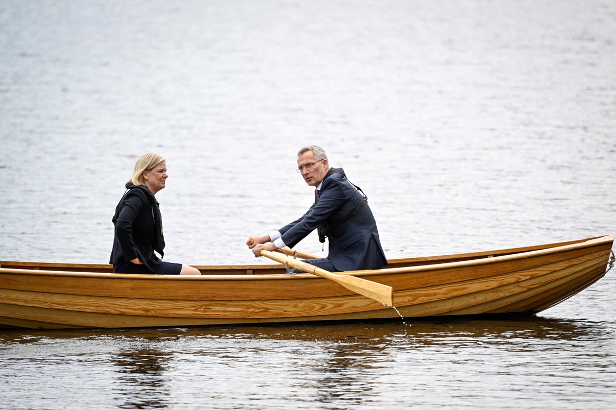 NATO Genel Sekreteri Stontenberg, basın toplantısının ardından İsveç Başbakanı Andersson ile Harpsun kentinde bir tekne yolculuğu yaptı.
