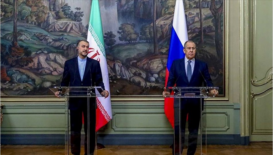 Lavrov, İranlı mevkidaşı ile Ortadoğu'daki durumu görüştü