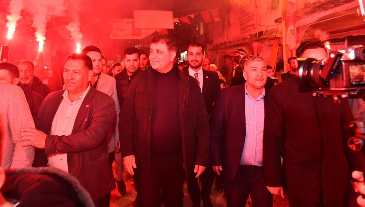 Cemil Tugay: İzmir Körfezi bizim cennetimiz Cemil Tugay: İzmir Körfezi bizim cennetimiz