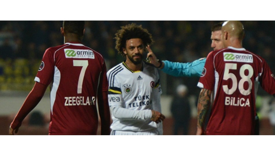 Fenerbahçe'ye bir maç ceza