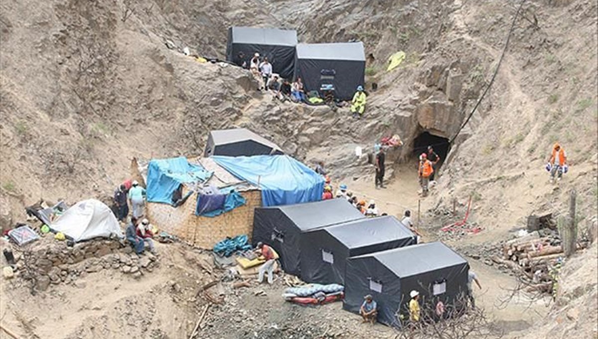 Sudan'da altın madeni çöktü