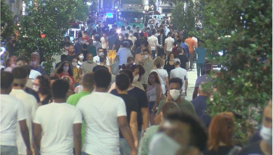 Virüsle ilgili bilgi kirliliği araştırması: Yüzde 50 hala kelle paçaya inanıyor