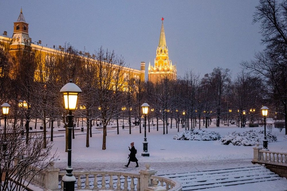 Moskova'da son 28 yılın kar yağışı rekoru kırıldı - 6