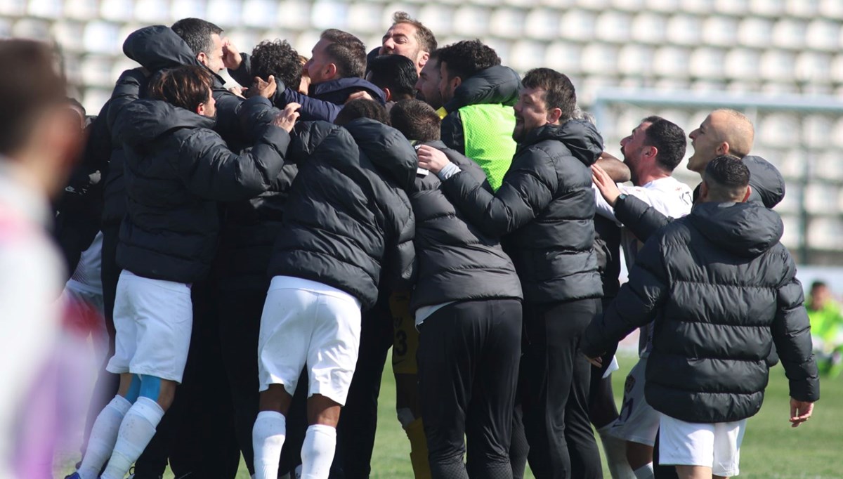 Eyüpspor'un transer yasağı kaldırıldı Eyüpspor'un transer yasağı kaldırıldı