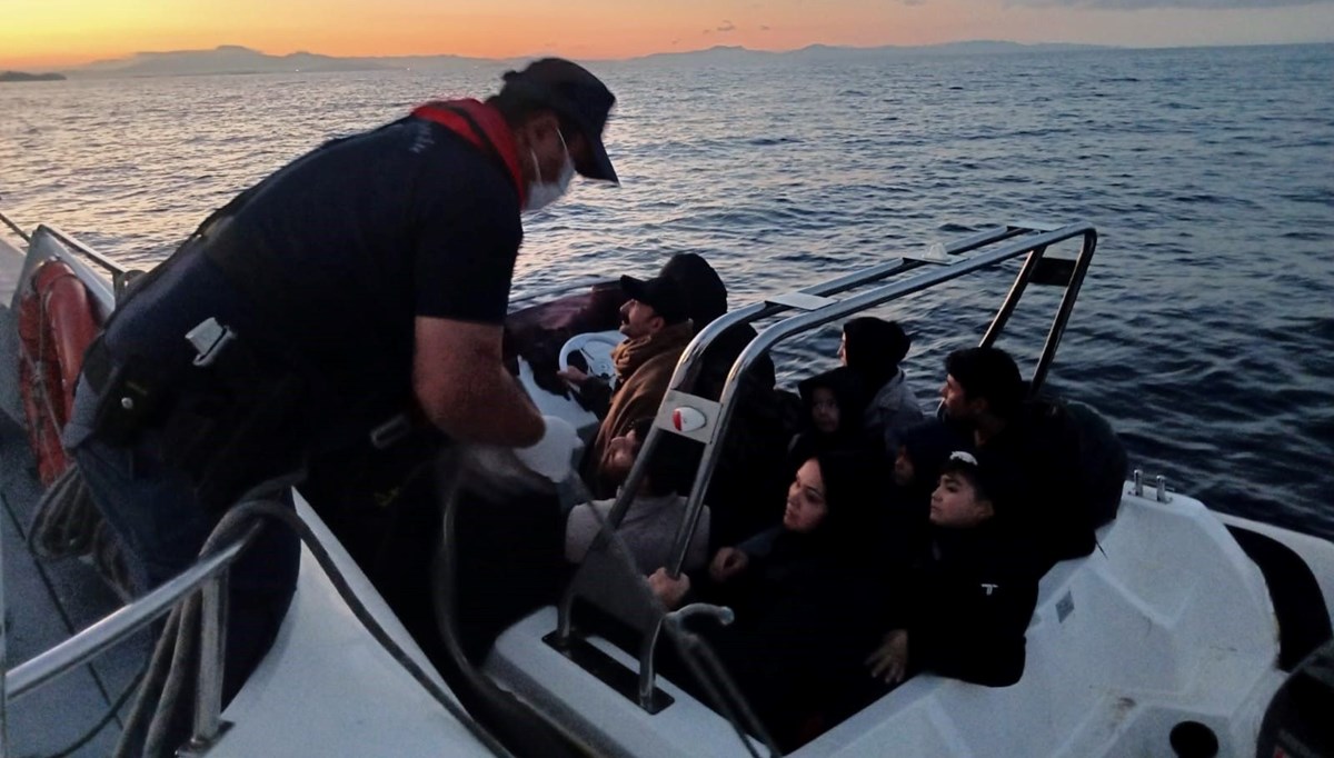 İzmir'de düzensiz göçmenler yakalandı