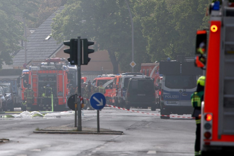 Berlin’de kimya fabrikasında yangın: Zehirli gaz uyarısı yapıldı - 1