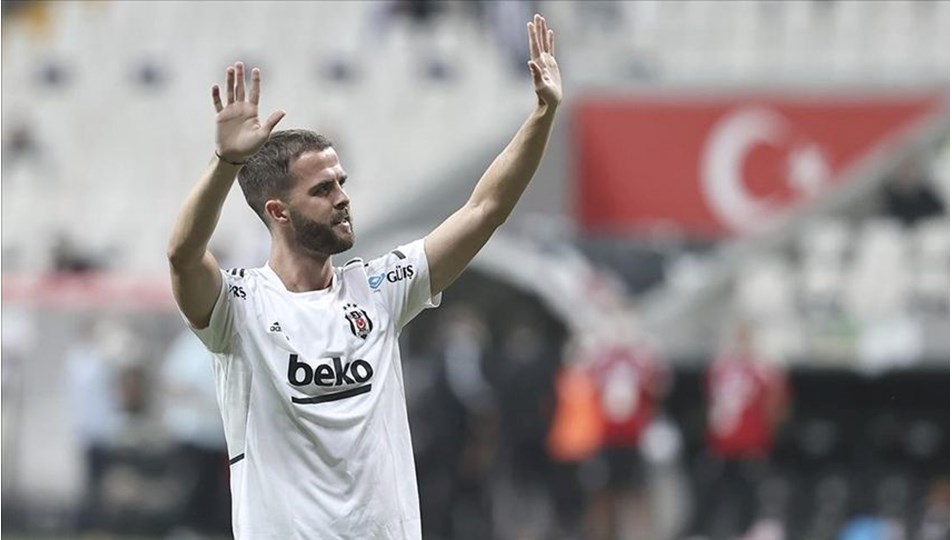 Miralem Pjanic, Beşiktaş'a veda etti