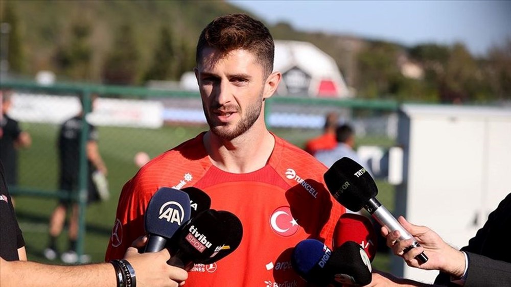 Kerem ve Orkun'un ardından Benfica'ya üçüncü Türk futbolcu: Fenerbahçe'nin kapısını çalacaklar - 2