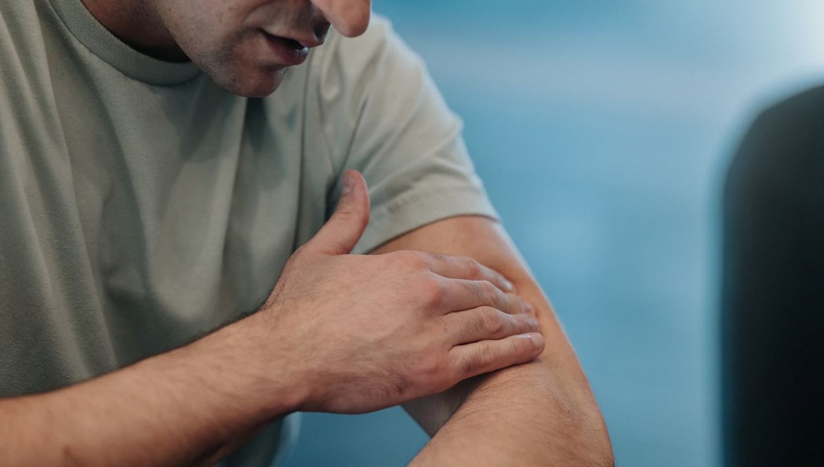 İngiliz doktordan korkutan uyarı! Bu belirtiler varsa felç geçirmeniz çok yakın