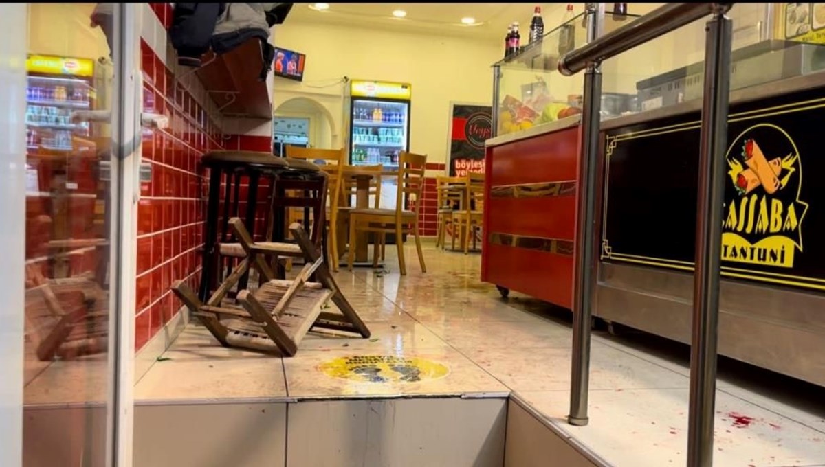 Hesap kavgası mahalleyi karıştırdı: 2 yaralı Hesap kavgası mahalleyi karıştırdı: 2 yaralı