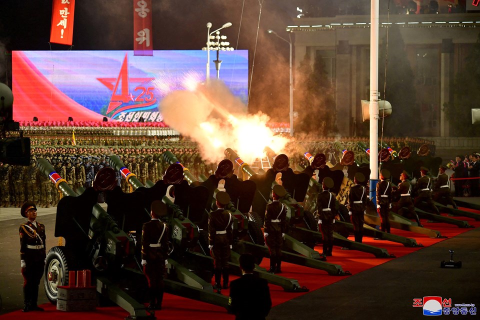 Rus yetkili, Kuzey Kore'nin karşı batarya savaşındaki uzmanlığını övdü. 
