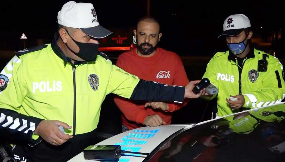 Kaza yapan ehliyetsiz sürücü “çok mu içmişim?” diye polise sordu