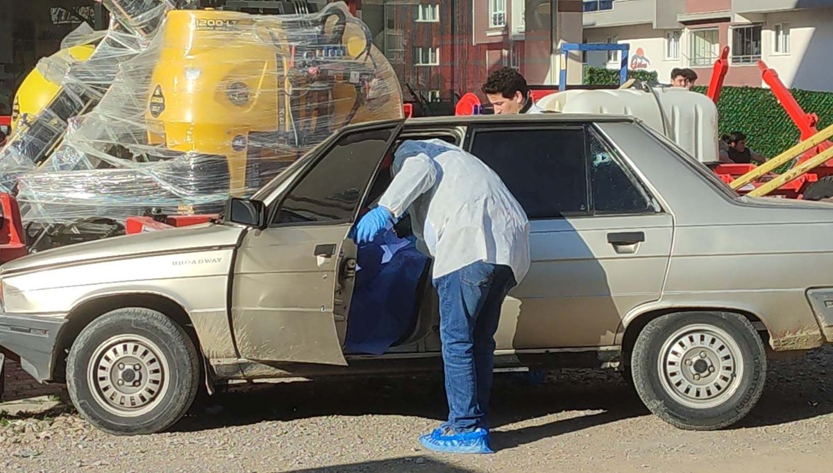 Otomobille giderken husumetlisi tarafından öldürüldü