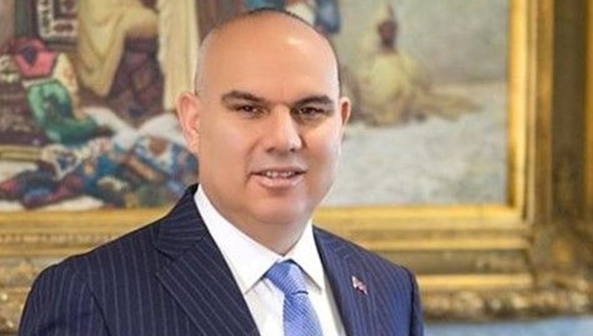 Ağrı Valisi Mustafa Koç kalp krizi geçirdi Ağrı Valisi Mustafa Koç kalp krizi geçirdi