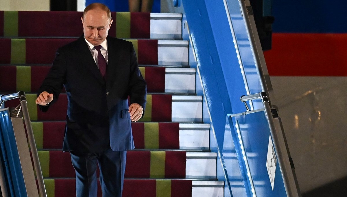 Putin, Kuzey Kore ziyaretinin ardından Vietnam'da Putin, Kuzey Kore ziyaretinin ardından Vietnam'da