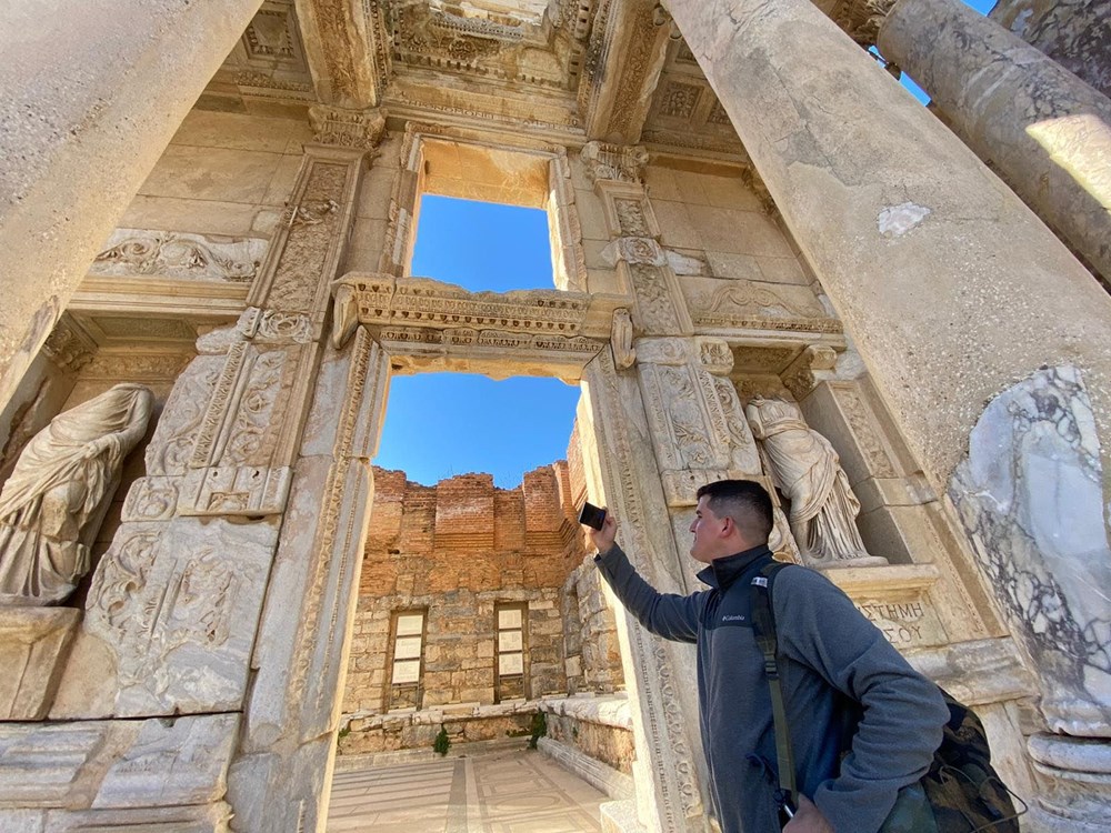Efes Antik Kenti, pandemi döneminde de güvenli turizmin adresi oldu - 18