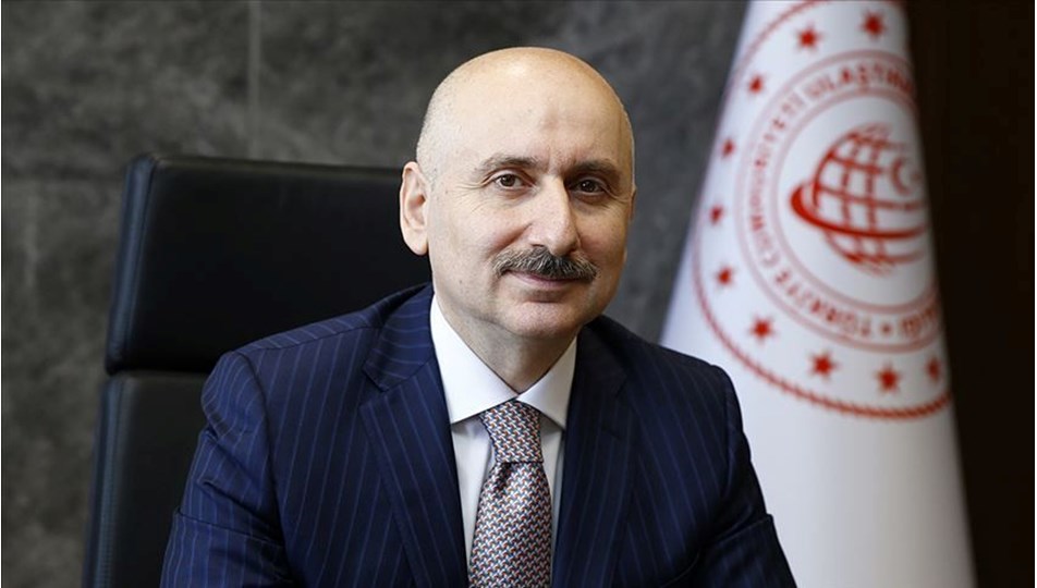 Adil Karaismailoğlu kimdir? (AK Parti Trabzon Milletvekili Adil Karaismailoğlu'nun özgeçmişi)