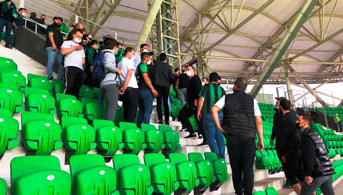 Seyircisiz maçta tribünde gerginlik