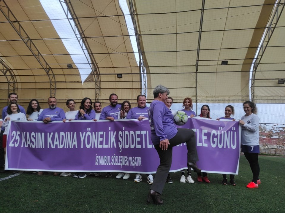 Avukatlardan kadına yönelik şiddete karşı futbol maçı - 2