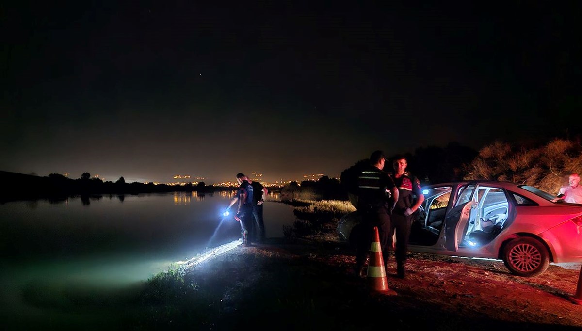 Kayıp kuzenlerin aracı Kelkit kenarında bulundu