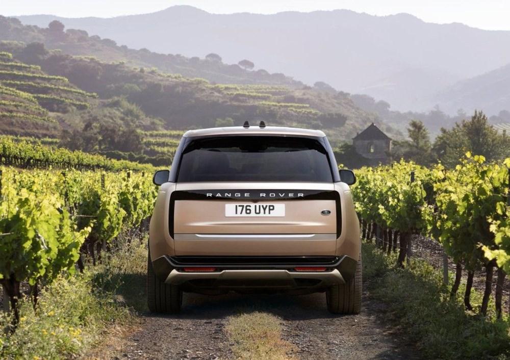 5. nesil Range Rover tanıtıldı: Türkiye fiyatı belli oldu - 13