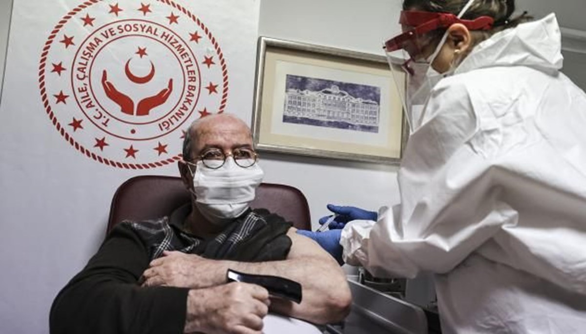 SON DAKİKA HABERİ: İstanbul'da 65 yaş ve üstü aşılama oranı yüzde 71'e ulaştı