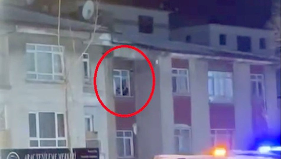 İntihara kalkışan zanlı polise tabanca doğrultunca vuruldu