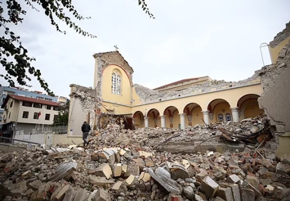Kahramanmaraş merkezli depremlerin öncesi ve sonrası: Fotoğraflar büyük yıkımı acı bir şekilde gösteriyor - 12